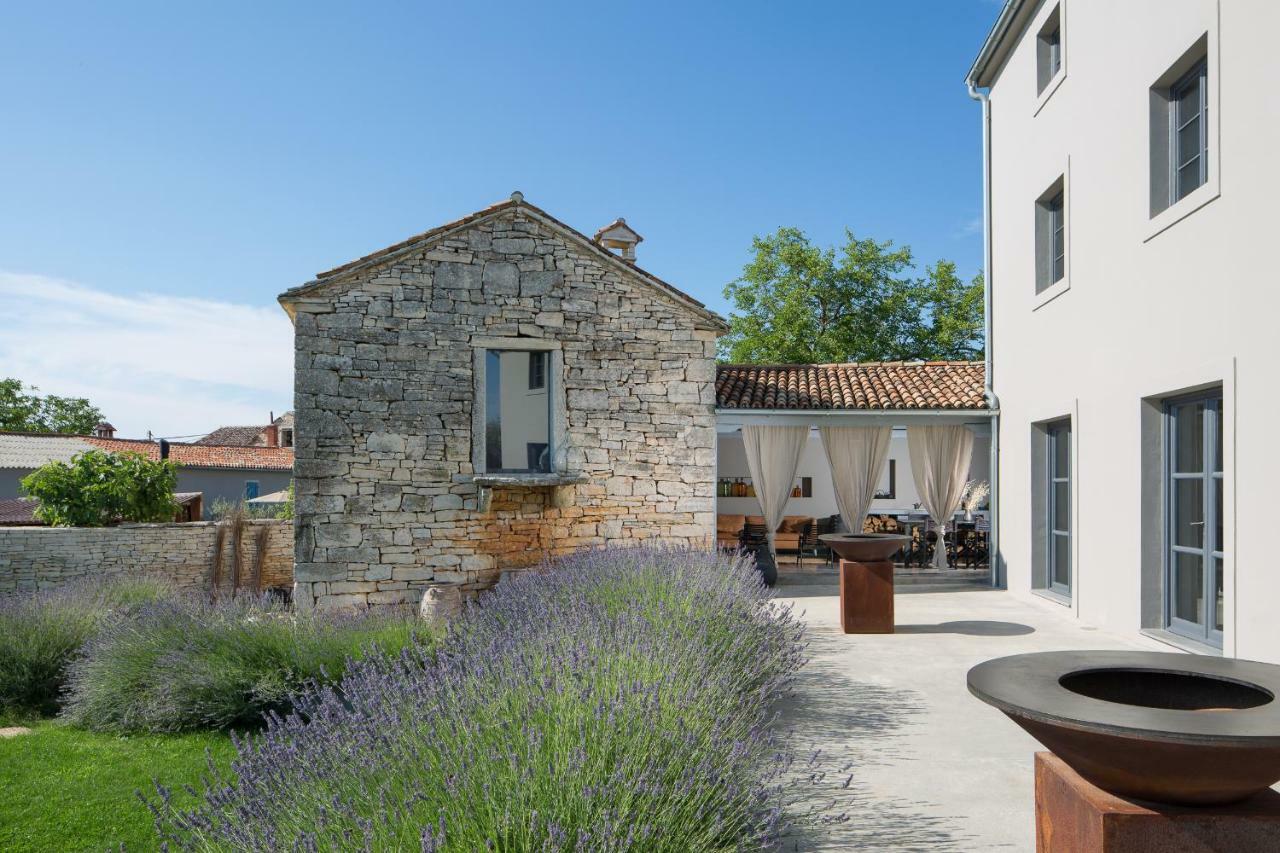 Br Villas By Rent Istria Radetici Exterior photo
